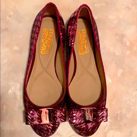 Brand new Salvatore Ferragamo flats - Picture 3 of 6